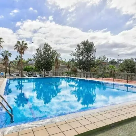 Appartamento Cozy Penthouse With Ac Pools And Steps To